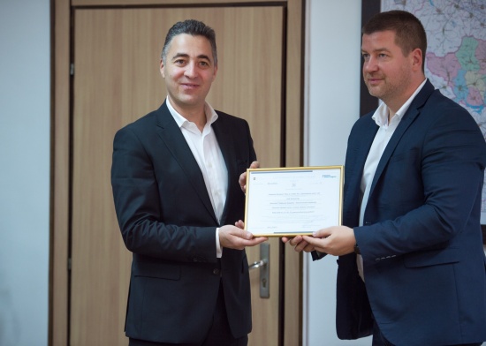 Vivacom започна изграждането на нова наземна станция за OneWeb в България